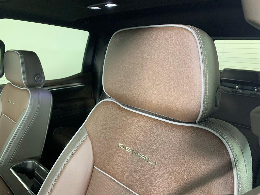 new 2025 GMC Sierra 1500 car, priced at $61,205