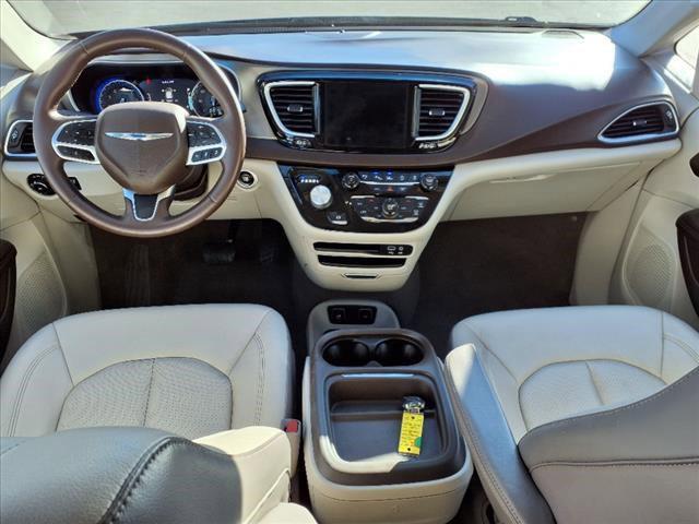 used 2019 Chrysler Pacifica car, priced at $18,495