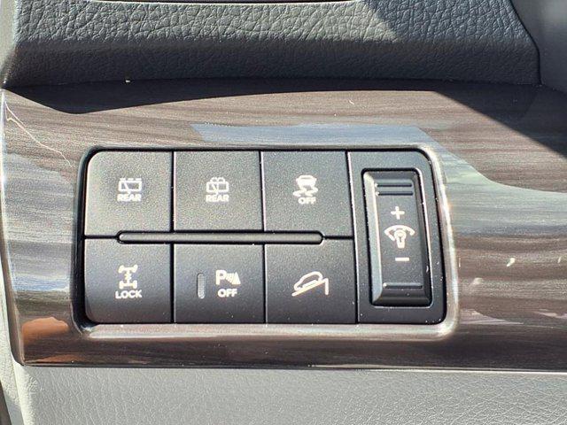 used 2013 Kia Sorento car, priced at $5,436