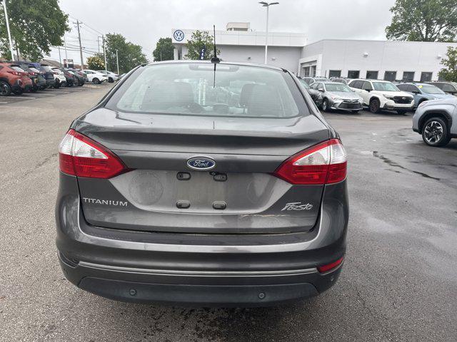 used 2015 Ford Fiesta car