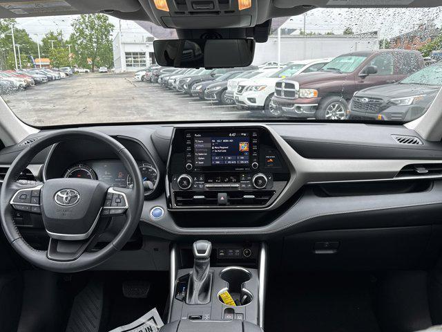 used 2022 Toyota Highlander Hybrid car, priced at $41,795