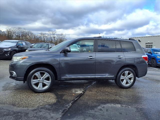 used 2013 Toyota Highlander car, priced at $11,647