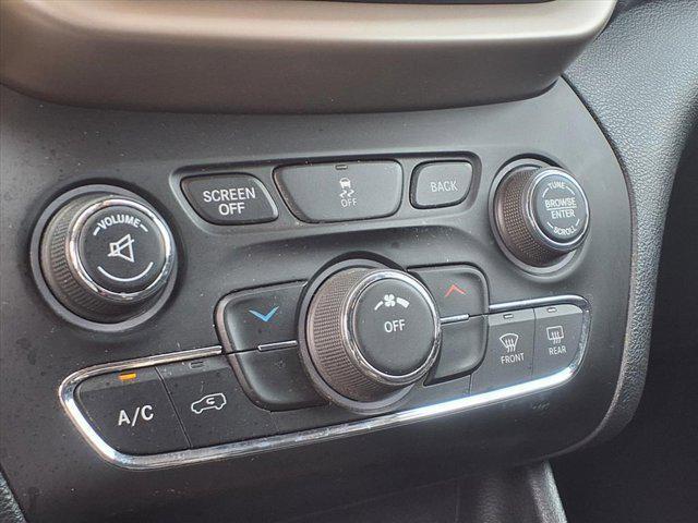 used 2016 Jeep Cherokee car, priced at $11,118
