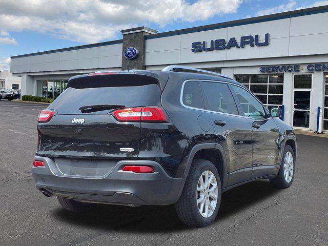 used 2016 Jeep Cherokee car, priced at $11,118