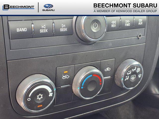 used 2006 Chevrolet Monte Carlo car, priced at $3,895