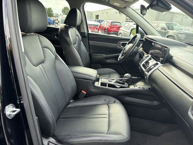 used 2022 Kia Sorento car, priced at $27,695