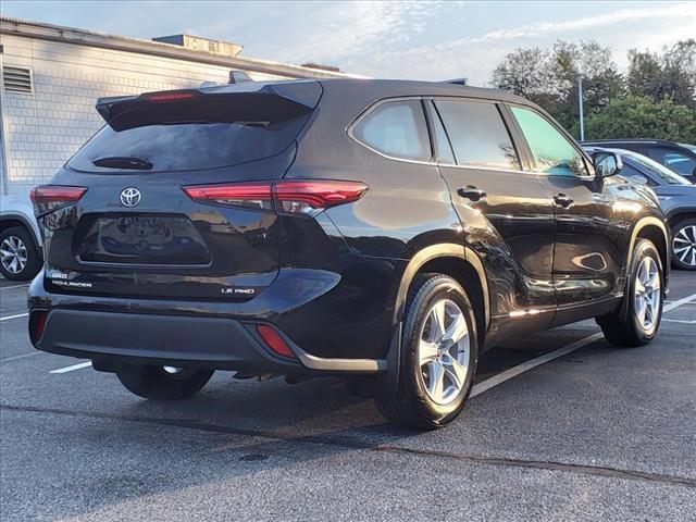 used 2021 Toyota Highlander car, priced at $30,495