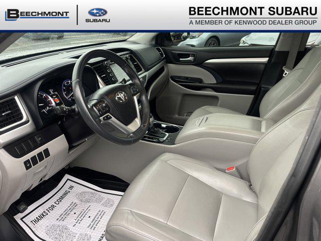 used 2016 Toyota Highlander car, priced at $17,995
