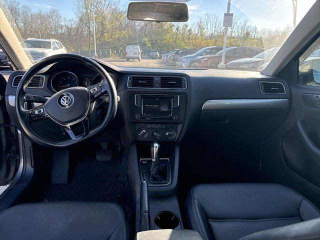 used 2017 Volkswagen Jetta car