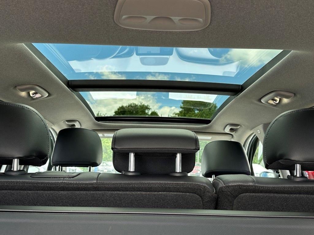 used 2023 Hyundai Santa Fe car, priced at $28,750