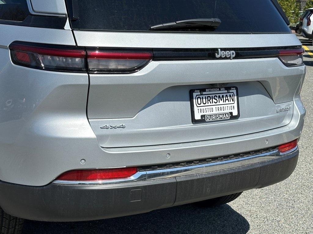 new 2025 Jeep Grand Cherokee car, priced at $41,962
