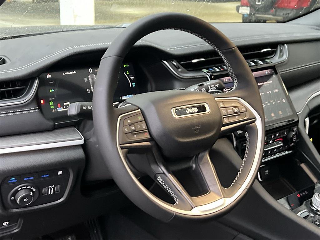 new 2024 Jeep Grand Cherokee 4xe car, priced at $54,417