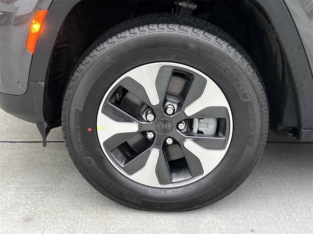 new 2024 Jeep Grand Cherokee 4xe car, priced at $54,417