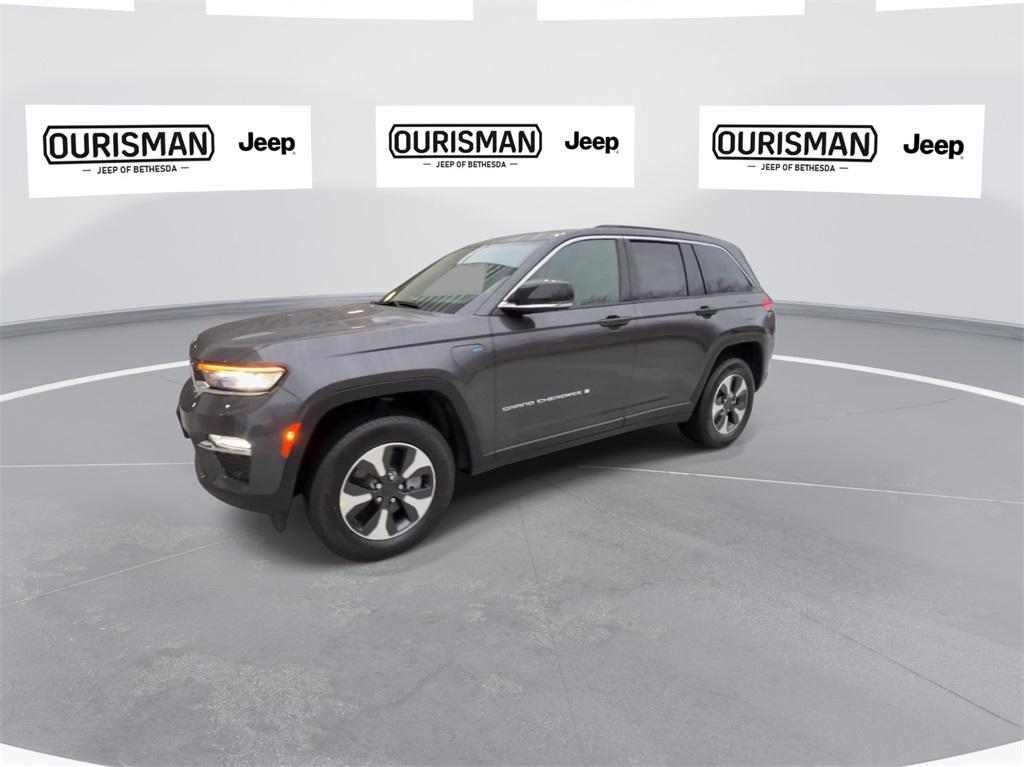 new 2024 Jeep Grand Cherokee 4xe car, priced at $54,417