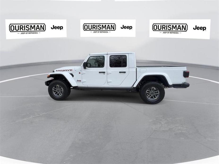 new 2024 Jeep Gladiator car, priced at $60,366