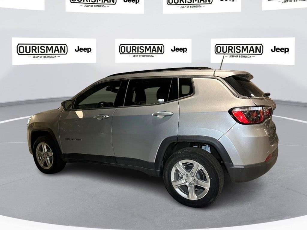 new 2024 Jeep Compass car, priced at $38,507