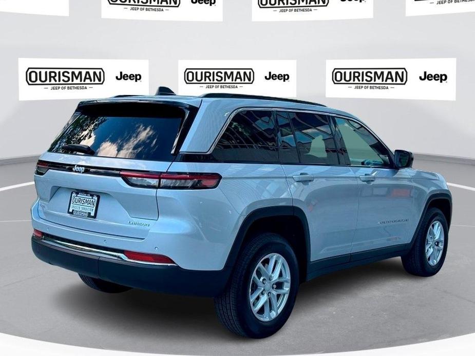 new 2024 Jeep Grand Cherokee car, priced at $39,113