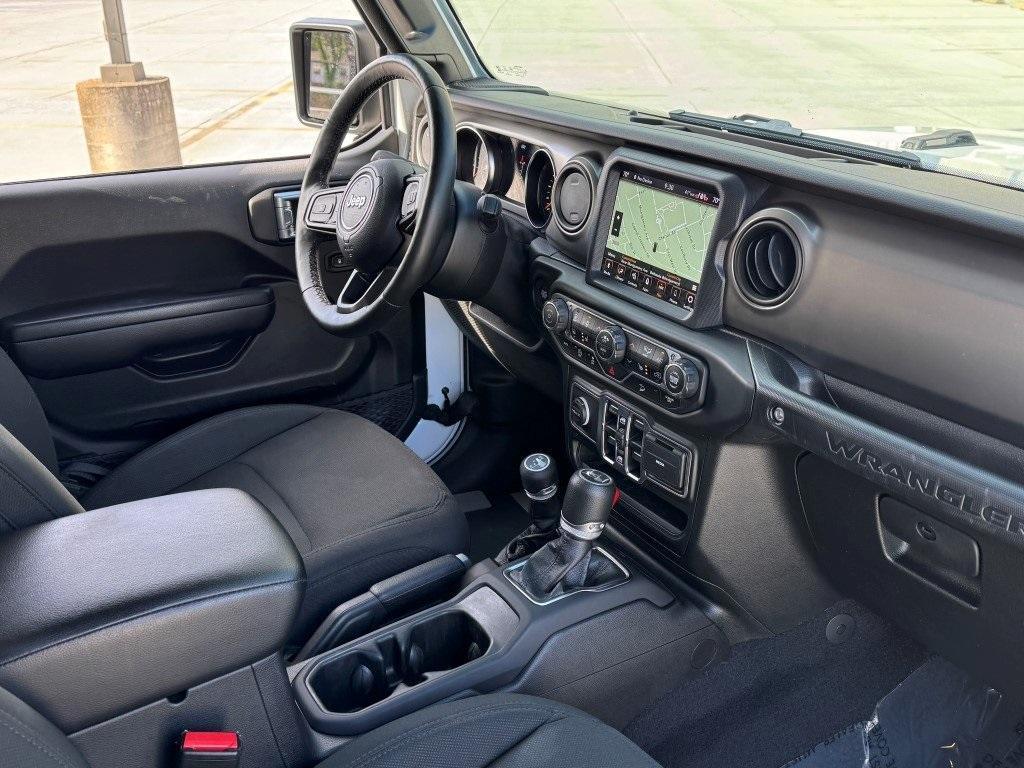 used 2021 Jeep Wrangler Unlimited car, priced at $31,000