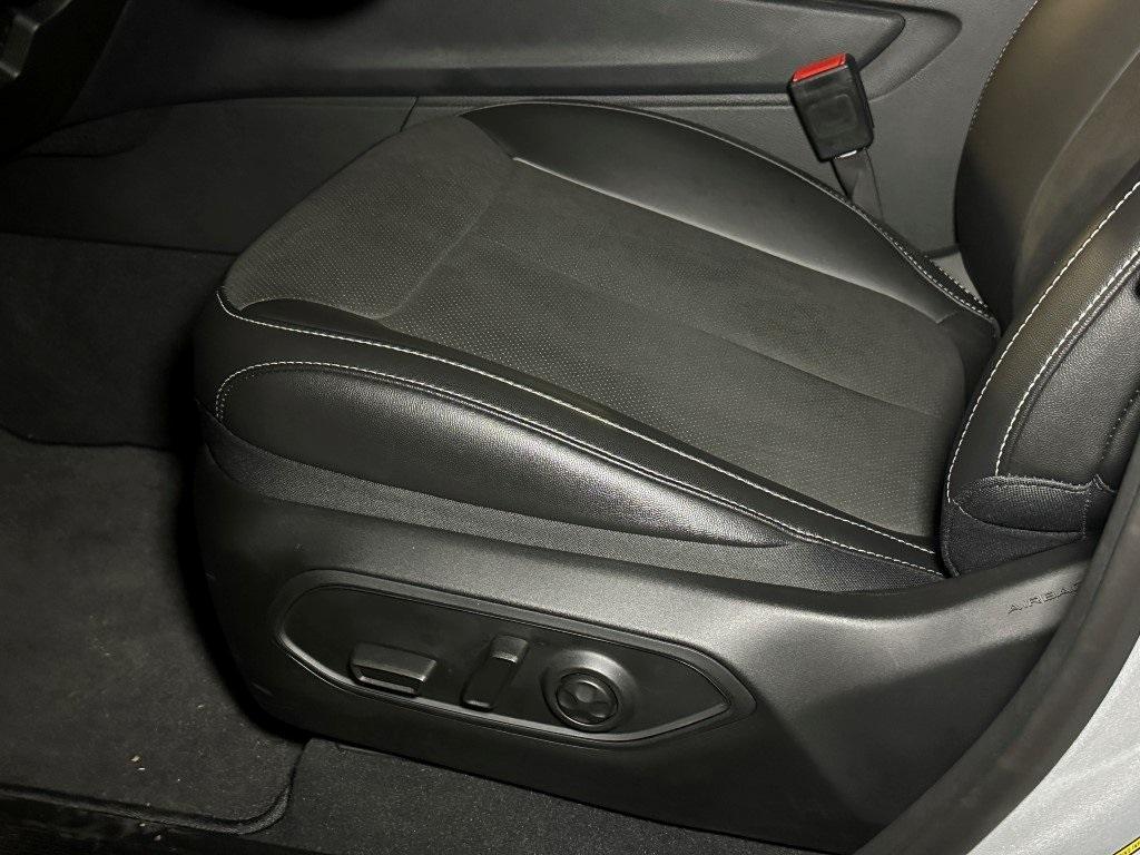 new 2024 Jeep Grand Cherokee L car, priced at $46,445