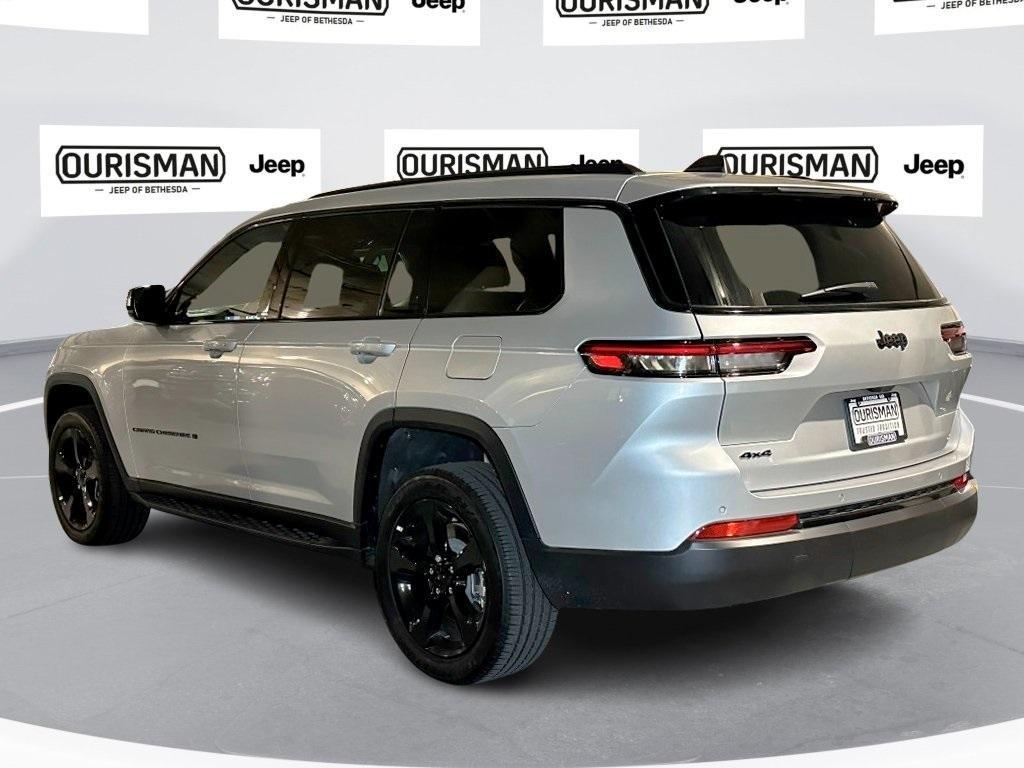 new 2024 Jeep Grand Cherokee L car, priced at $46,445