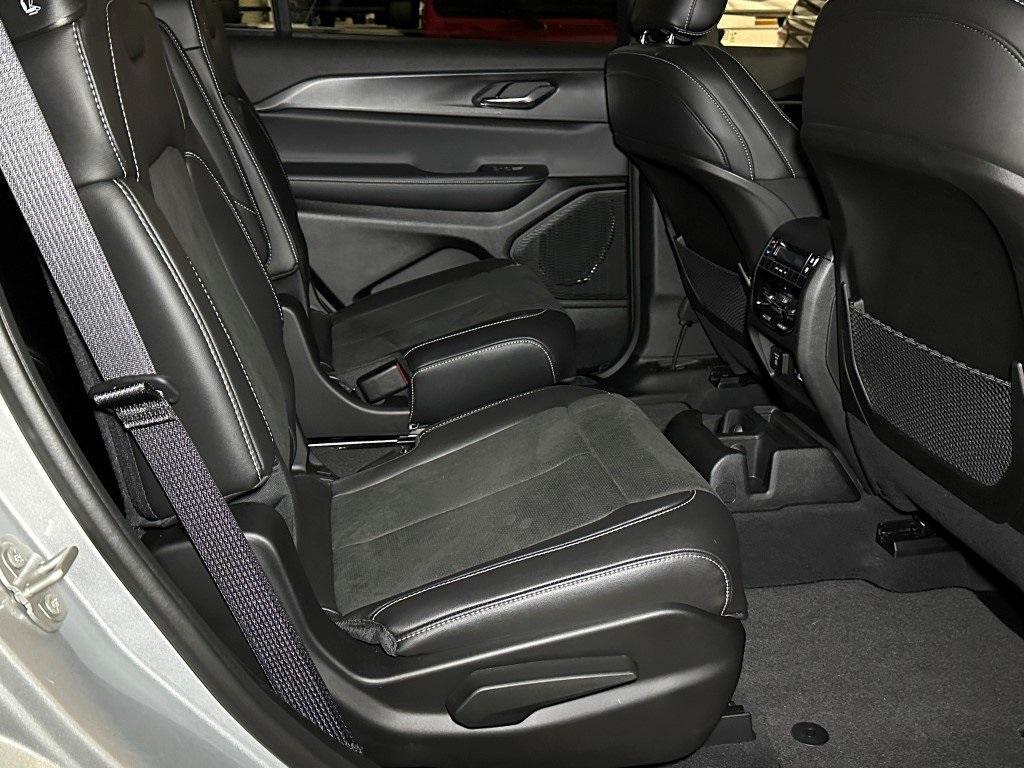 new 2024 Jeep Grand Cherokee L car, priced at $46,445