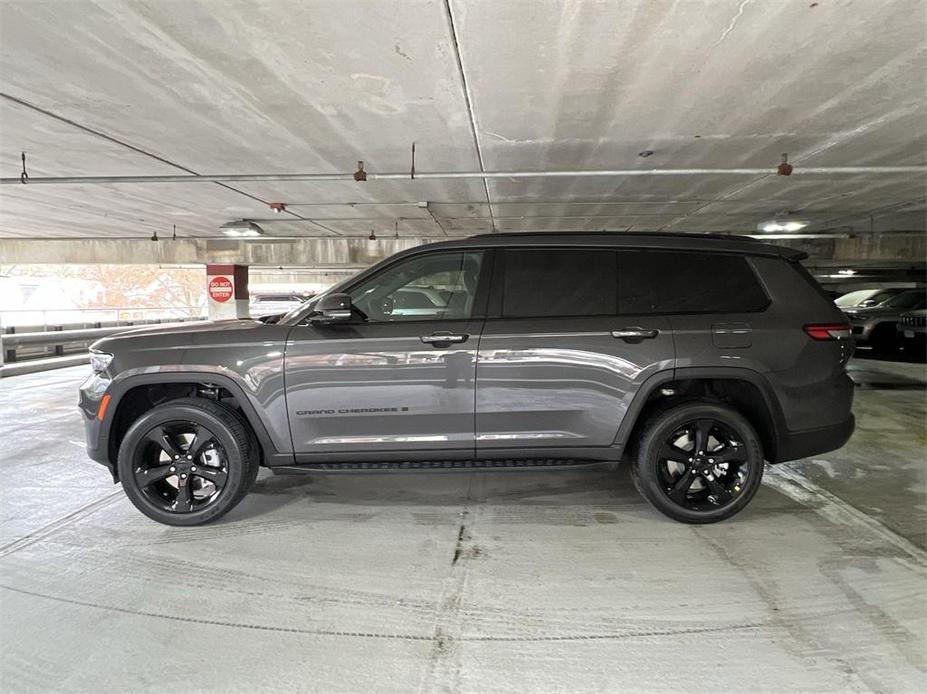 new 2024 Jeep Grand Cherokee L car, priced at $44,913