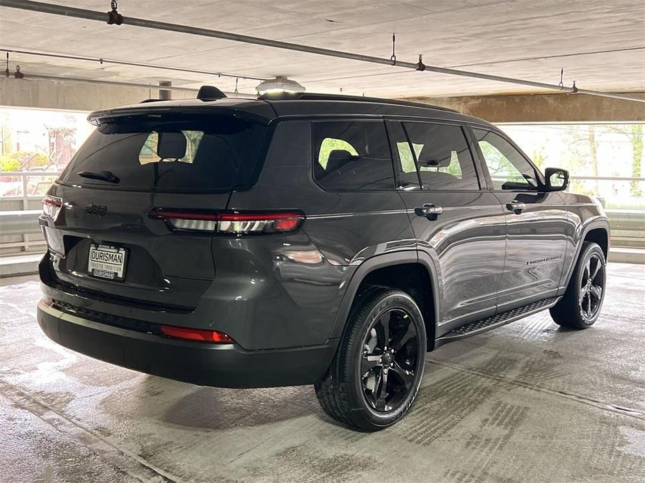 new 2024 Jeep Grand Cherokee L car, priced at $44,913