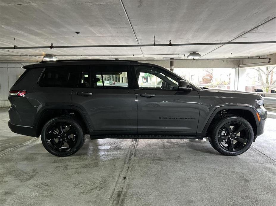 new 2024 Jeep Grand Cherokee L car, priced at $44,913