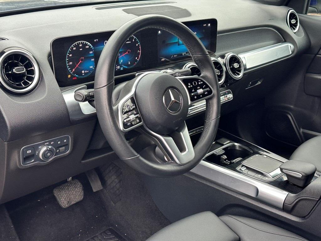 used 2021 Mercedes-Benz GLB 250 car, priced at $30,000