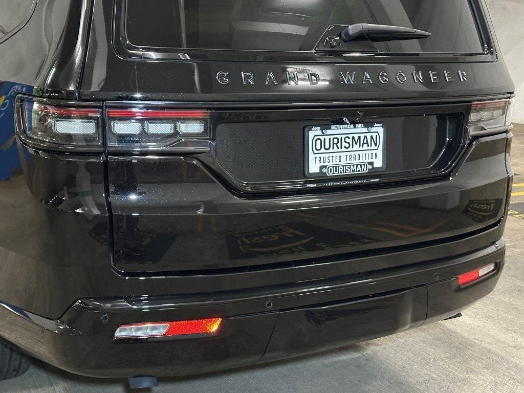 new 2025 Jeep Grand Wagoneer L car, priced at $111,150