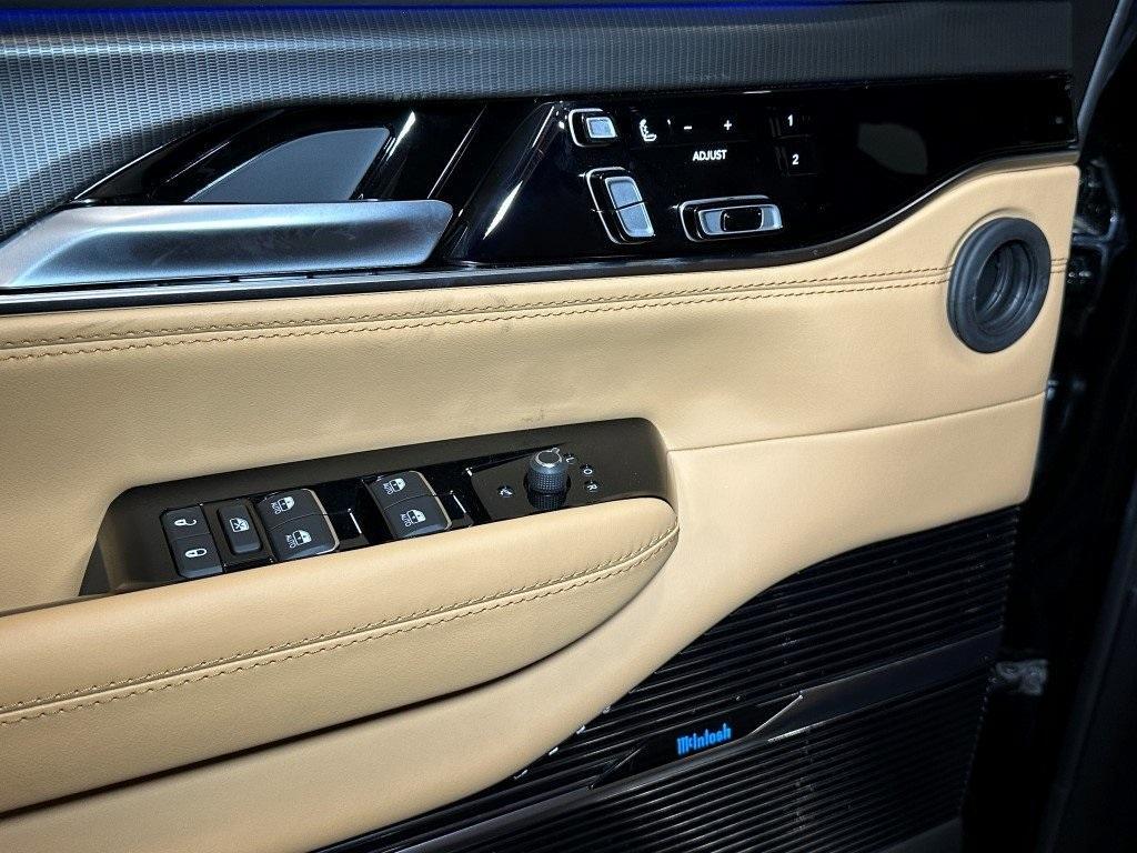 new 2025 Jeep Grand Wagoneer L car, priced at $111,150