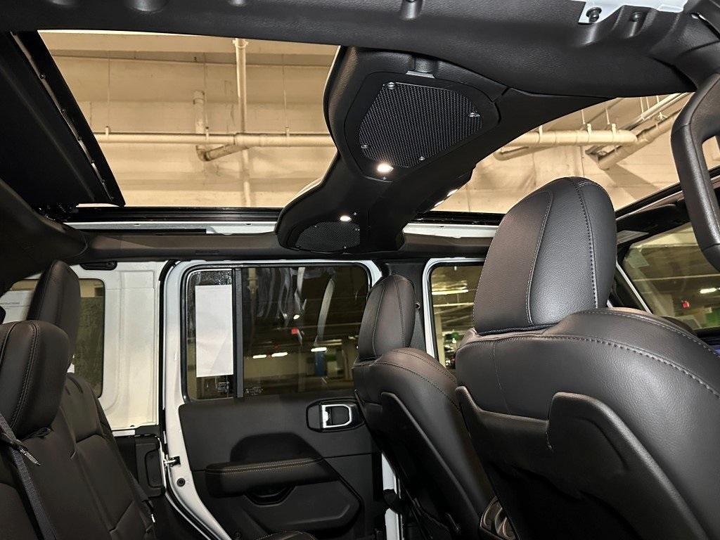 new 2025 Jeep Wrangler car, priced at $58,439