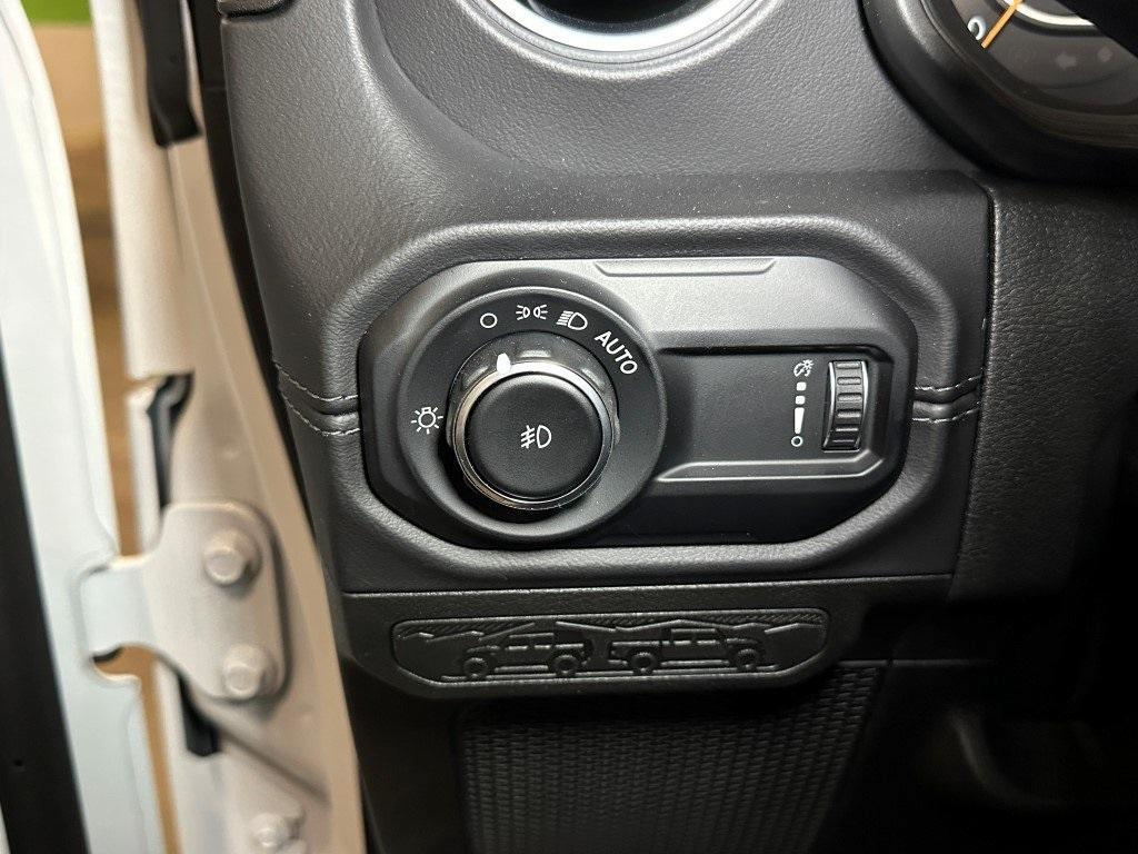 new 2025 Jeep Wrangler car, priced at $58,439