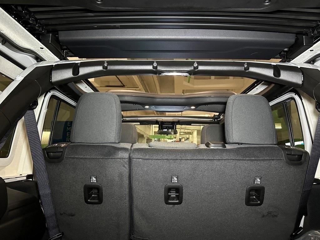 new 2025 Jeep Wrangler car, priced at $53,366