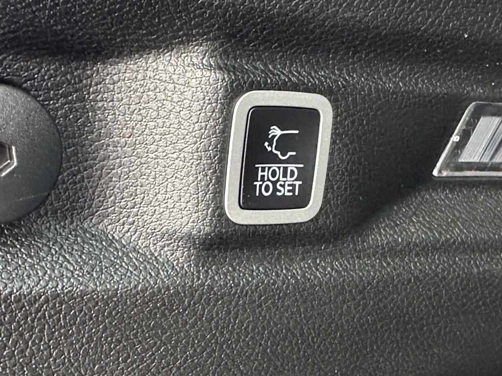 used 2022 Jeep Grand Cherokee L car, priced at $32,900