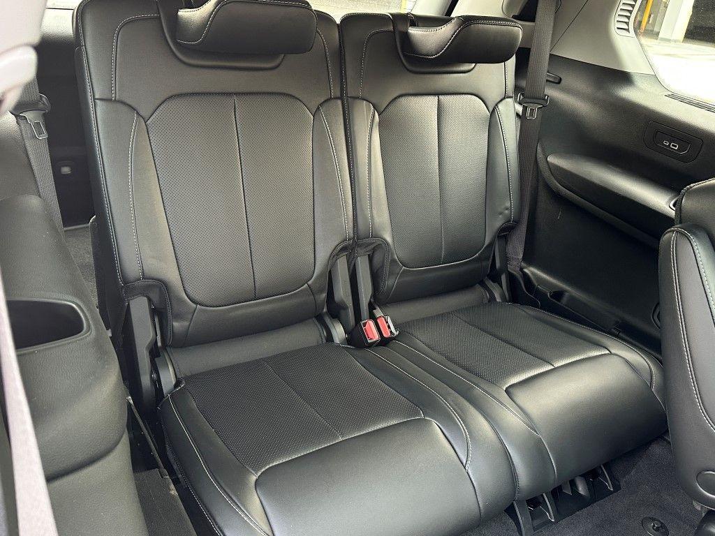 used 2022 Jeep Grand Cherokee L car, priced at $32,900