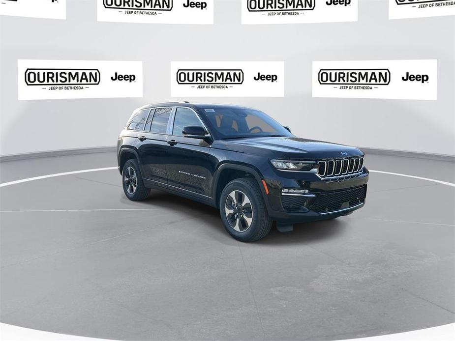 new 2024 Jeep Grand Cherokee 4xe car, priced at $60,247