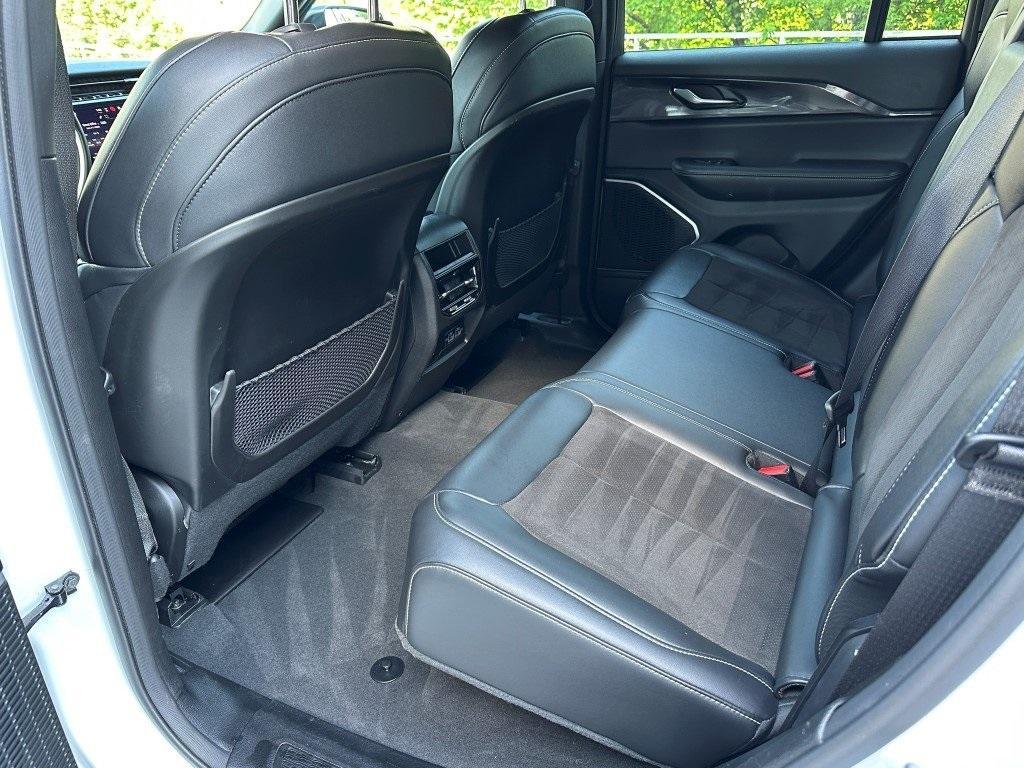 used 2022 Jeep Grand Cherokee car, priced at $31,400