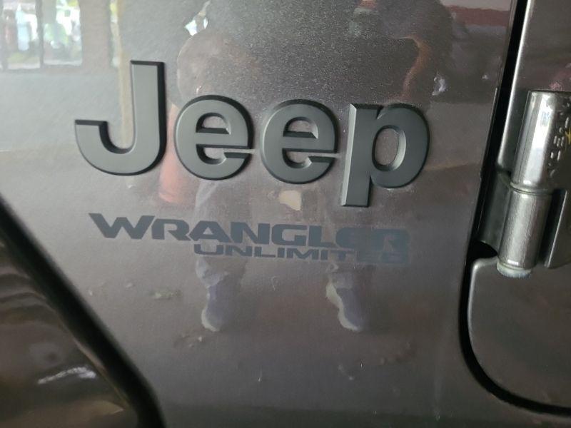 used 2021 Jeep Wrangler Unlimited car, priced at $35,000