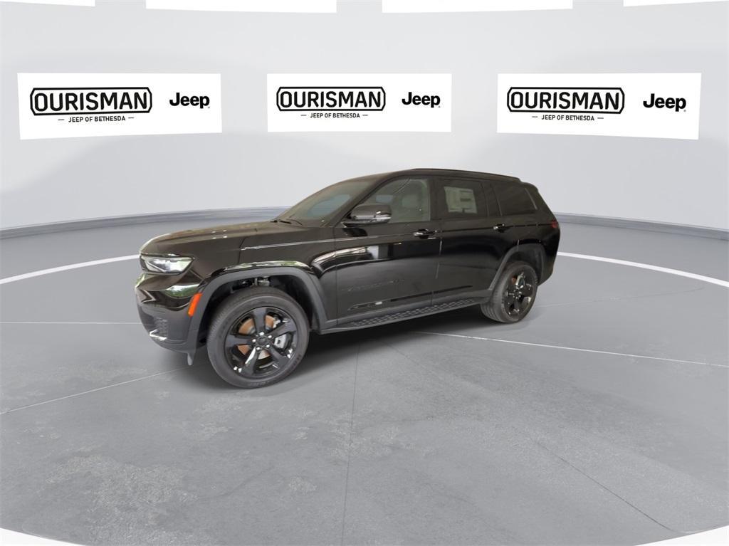 new 2024 Jeep Grand Cherokee L car, priced at $47,976