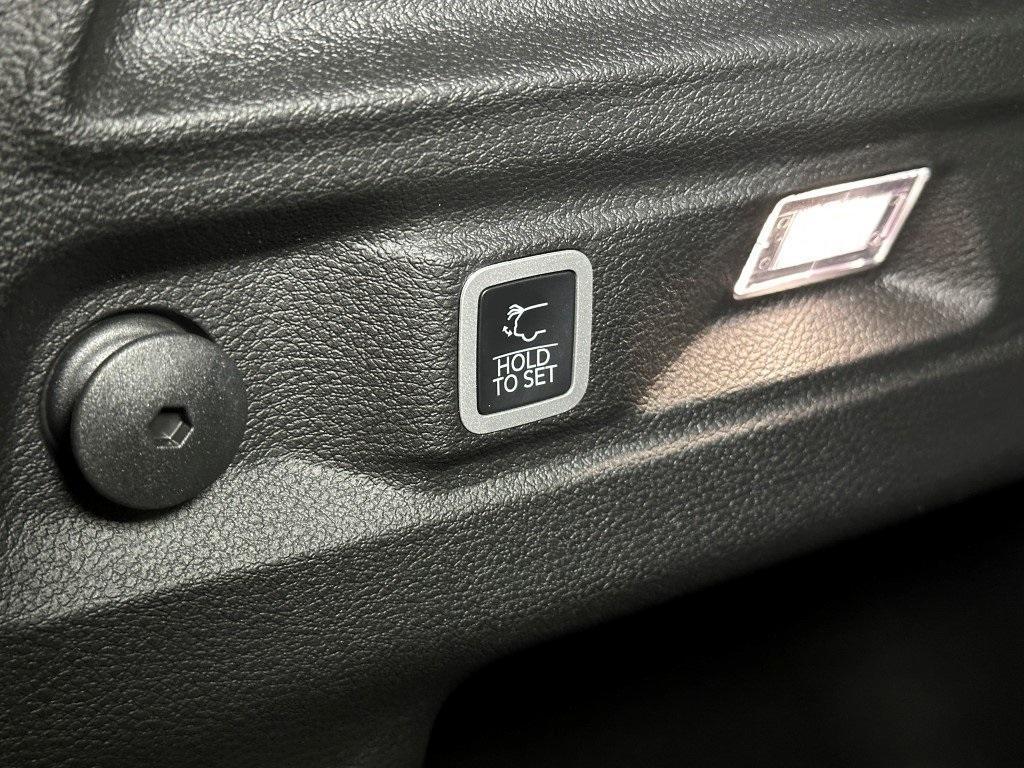 new 2025 Jeep Grand Cherokee L car, priced at $51,364