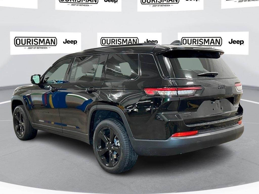 new 2025 Jeep Grand Cherokee L car, priced at $51,364