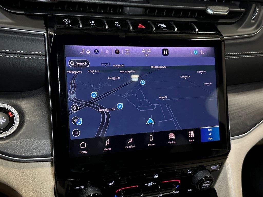 new 2025 Jeep Grand Cherokee L car, priced at $51,364