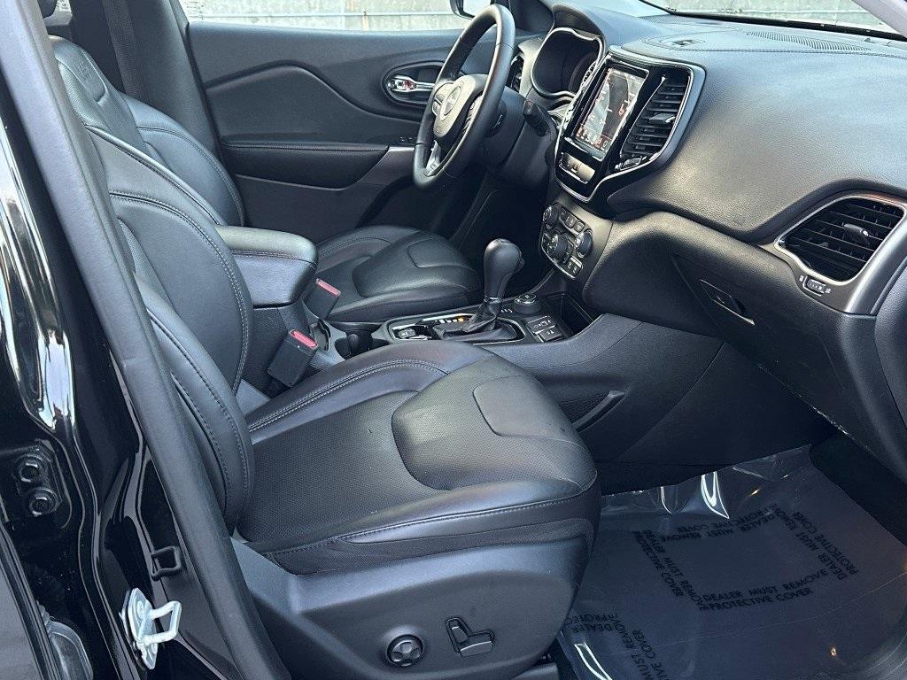 used 2019 Jeep Cherokee car, priced at $17,500