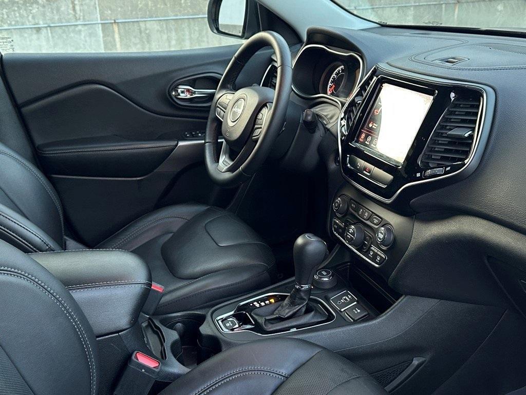 used 2019 Jeep Cherokee car, priced at $17,500