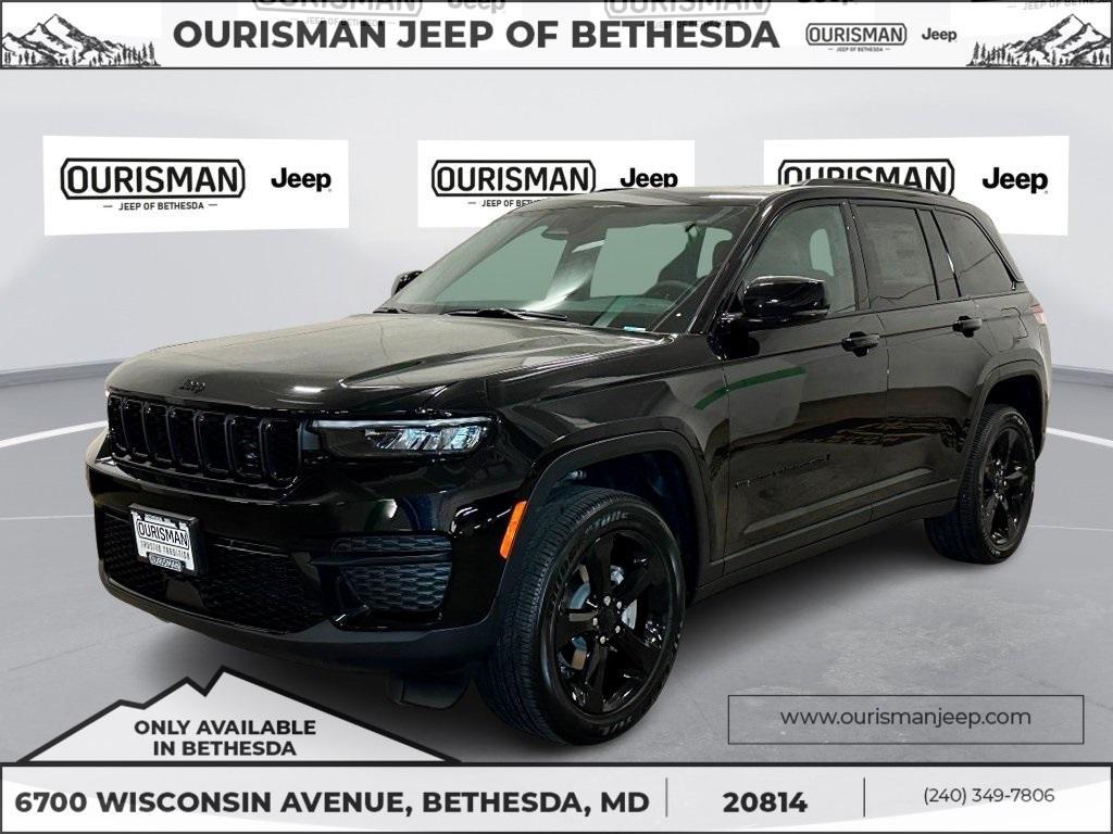 new 2025 Jeep Grand Cherokee car, priced at $45,956