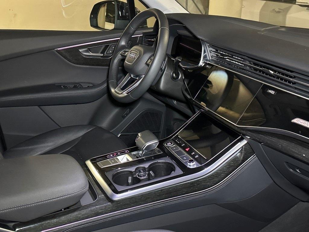 used 2021 Audi Q7 car, priced at $40,000