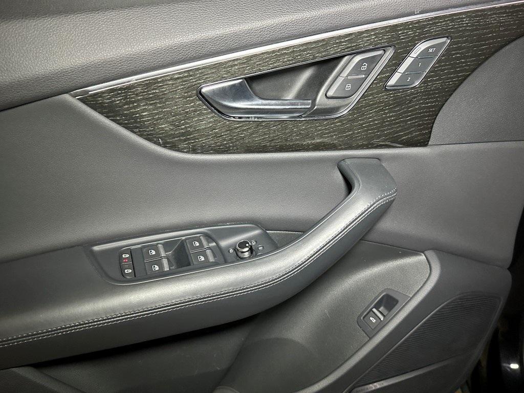 used 2021 Audi Q7 car, priced at $40,000