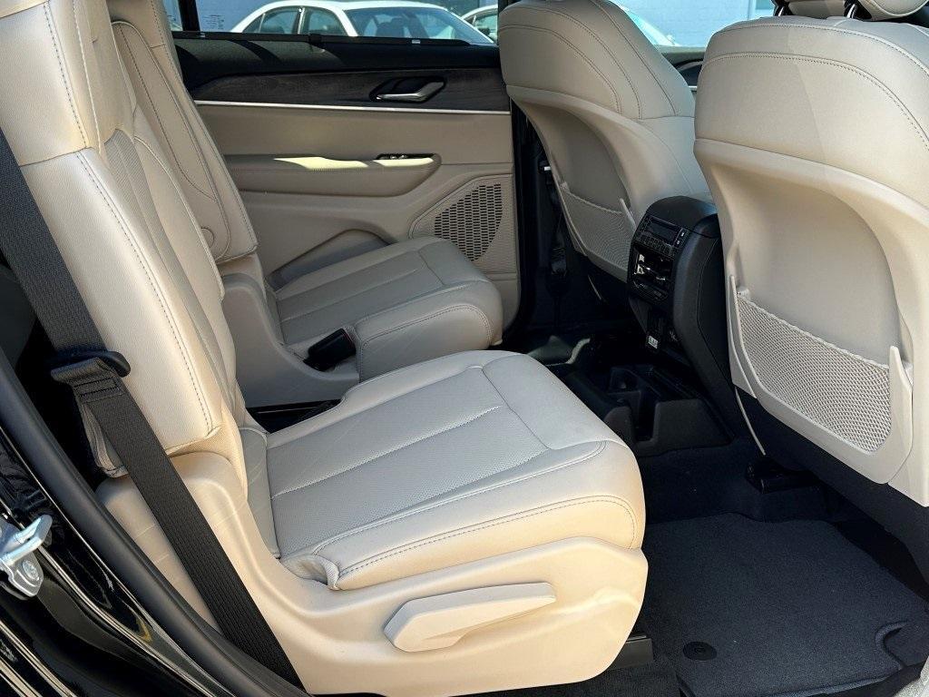 new 2025 Jeep Grand Cherokee L car, priced at $55,817