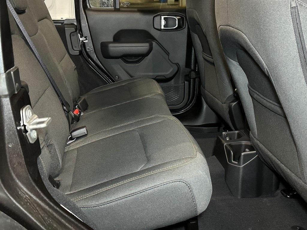 new 2025 Jeep Wrangler car, priced at $53,932